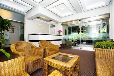 Cloud 10 Boutique Hotel