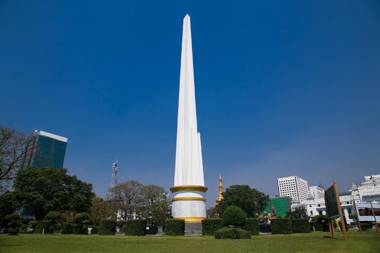 Asian Bliss Myanmar Hostel