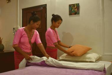 Lady Princess Motel 2