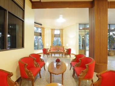 Amazing Kengtong Resort