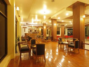 Amazing Kengtong Resort