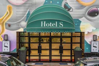 Macau Hotel S - Formerly - Macau Hotel Sun Sun