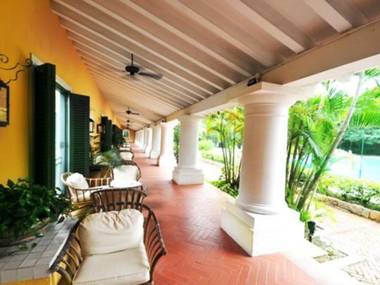 Regency Art Hotel
