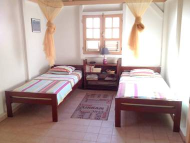 Studio avec jardin clos et wifi a Les Trois Ilets