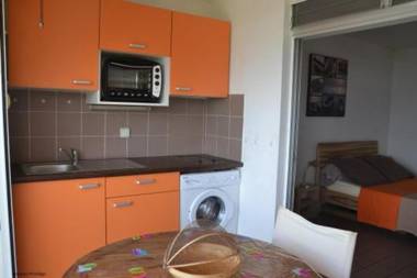 CoCoKreyol - Alamanda -