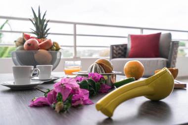 Villa Maé - Location front de mer 3 chambres vue d'exception plage à pied