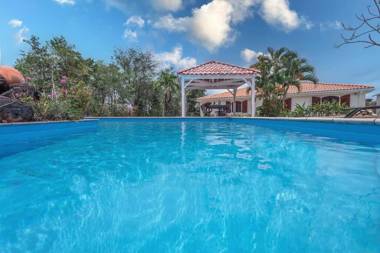 Diamantina Villa de charme refaite à neuf 4 chambres PISCINE