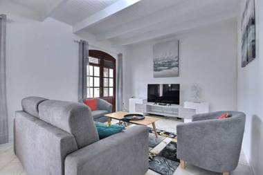 Diamantina Villa de charme refaite à neuf 4 chambres PISCINE