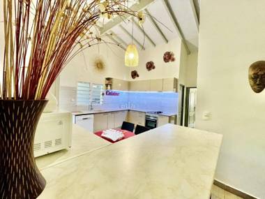 Villa de 5 chambres a Le Vauclin a 500 m de la plage avec vue sur la mer piscine privee et jardin clos