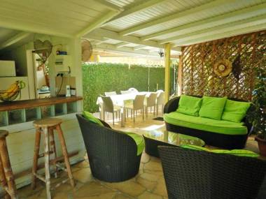 Chalet d'une chambre a Le Vauclin a 150 m de la plage avec piscine privee jardin clos et wifi