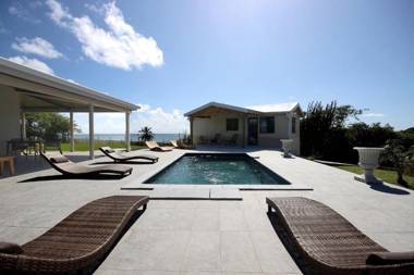 Villa Latitude 14.54 : 4 ch piscine vue mer spot de kitesurf