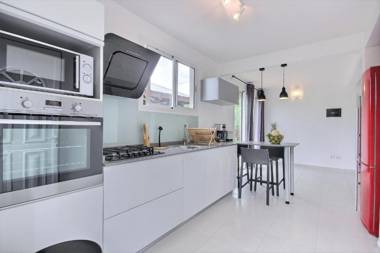 Lodge de charme 1 chambre Jacuzzi Sud de l'île