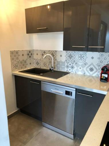 Maison de 2 chambres avec vue sur la mer piscine partagee et jardin clos a La Trinite a 2 km de la plage