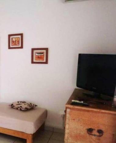 Studio avec vue sur la mer jardin amenage et wifi a La Trinite