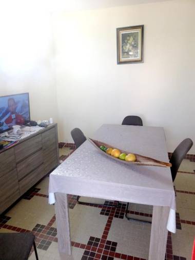 Appartement d'une chambre avec balcon amenage et wifi a Fort de France a 2 km de la plage