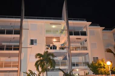 Marina View BAYALOCATION