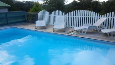 Propriete de 2 chambres avec piscine partagee jardin amenage et wifi a Le Robert