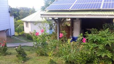 Propriete de 2 chambres avec piscine partagee jardin amenage et wifi a Le Robert a 1 km de la plage