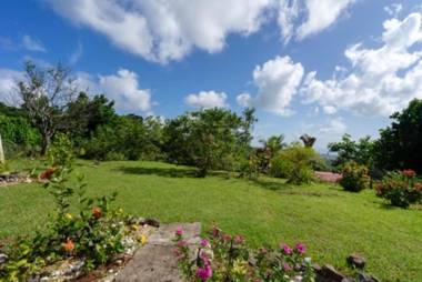 Maison d'une chambre avec jardin clos et wifi a Riviere Salee a 6 km de la plage
