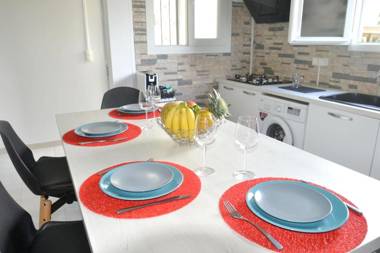 Maison de 2 chambres avec vue sur la ville jacuzzi et jardin amenage a Riviere Salee