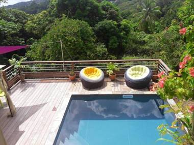 Appartement de 3 chambres avec piscine partagee jardin amenage et wifi a Riviere Pilote