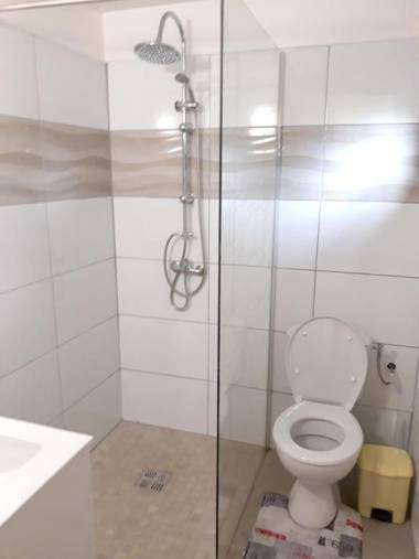 Appartement d'une chambre avec piscine partagee jardin clos et wifi a Ducos