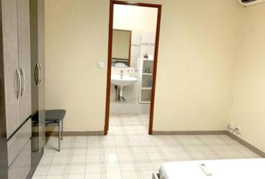 Appartement de 2 chambres avec jardin clos et wifi a Ducos