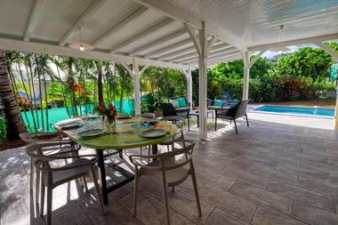 Villa near the beach (MQSL17)