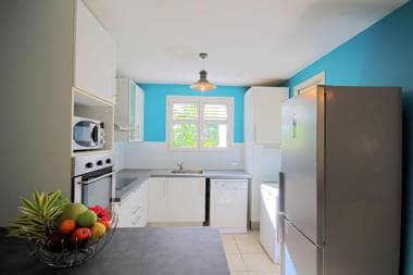 Villa 200m from the beach MQSL17