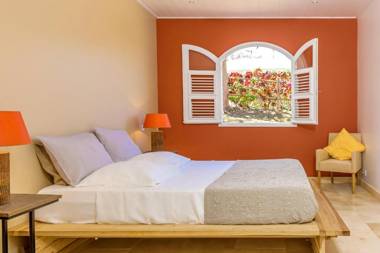 Villa Cerisier piscine et vue imprenable sur la mer