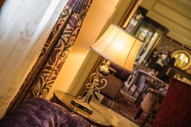 AX The Victoria Hotel