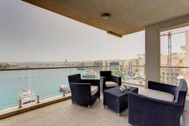 Contemporary Luxury Apartment with Valletta and Harbour Views