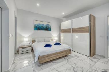 Modern 1BR Apartment Central Location