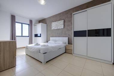 Modern 3BR Apartment in the Centre of Sliema