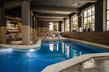 Bora Bora Ibiza Malta Resort - Music Hotel