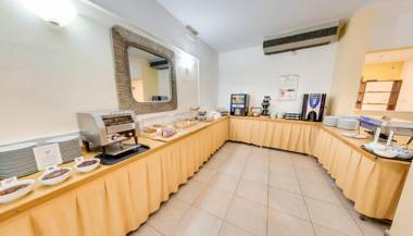 St. Julian's Bay Hotel