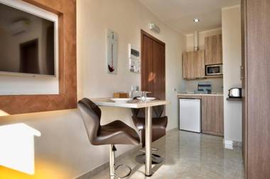 Central Suites St. Julian's