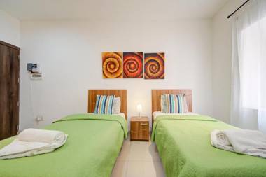 St Julians Seafront Holiday Apartment