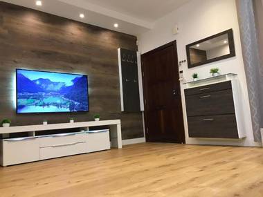 Marsascala 3 bedrooms apartment very close to beach