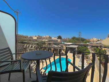 IL-Gardjola Bed and Breakfast