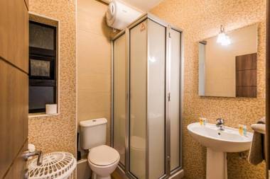 Seashells 2 bedroom Apartment with sunny terrace with stunning sea views - by Getawaysmalta