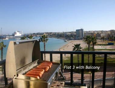 Pretty Bay Apartments