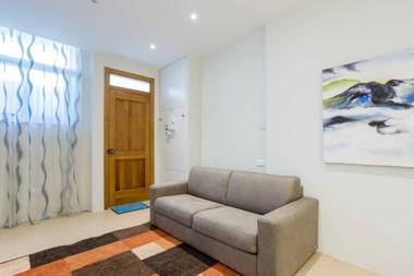 St. Peter's Pool Holiday Apartment