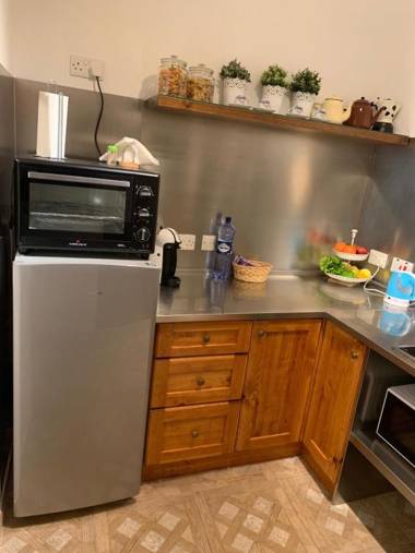 Rose Building Apartment