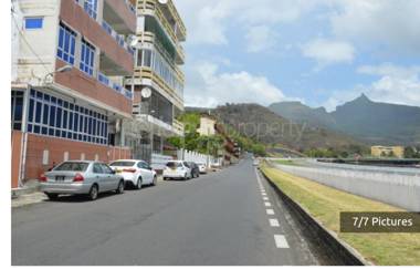 Champs de Mars Apartment ( Racecourse/healthtrack)