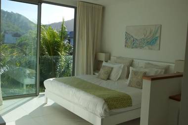 2 bedrooms charming apartment West Island Resort