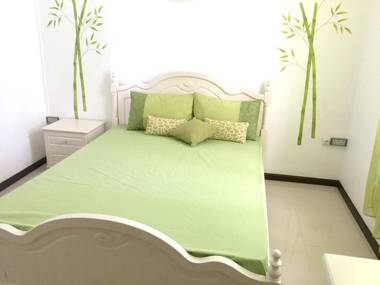 2 bedrooms appartement at Mahebourg 300 m away from the beach with sea view furnished garden and wifi