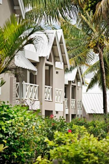 Tropical Attitude (Adults Only)