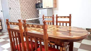 One bedroom appartement with city view furnished terrace and wifi at Souillac