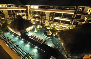 Domaine des Alizees by Evaco